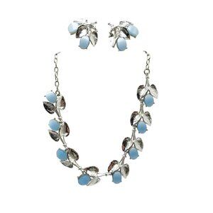 Vintage Silver Tone Blue Thermoset Leaf Necklace Clip-On Earrings Set